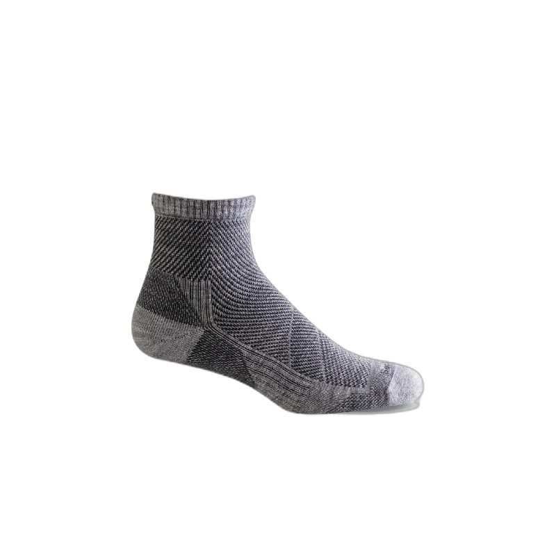 Men's Elevate Quarter | Moderate Compression Socks