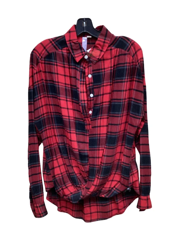 Top Long Sleeve By Clothes Mentor In Plaid Pattern, Size: S